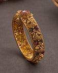 KUNDAN NAKASH BANGLES