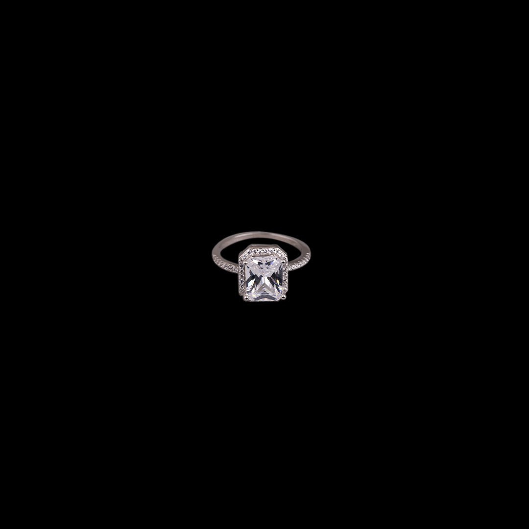 SILVER WHITE STONE RING