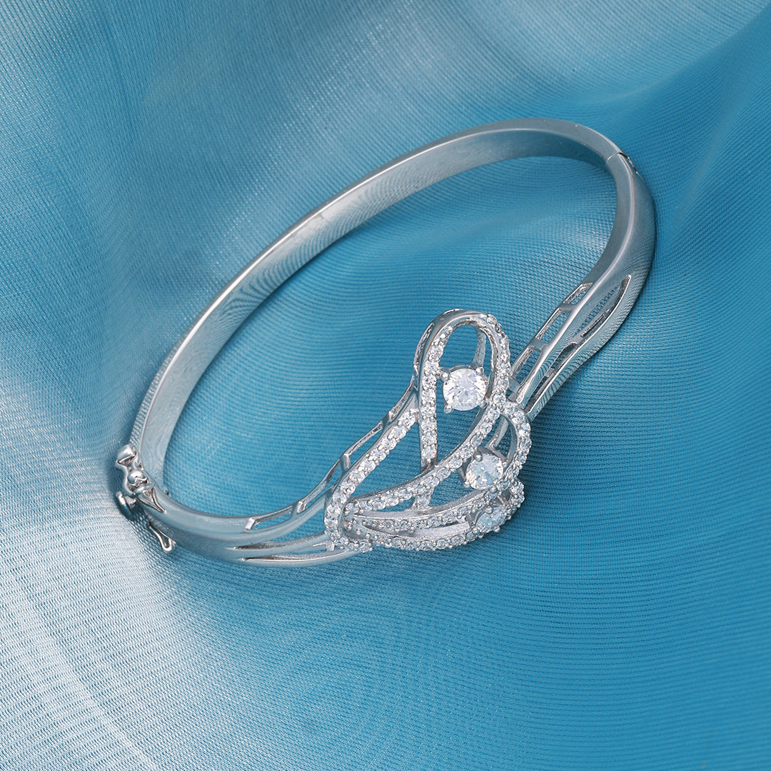 FASHIONABLE SILVER KADA