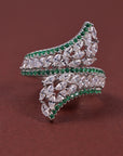 SPARKLING WHITE GREEN CUBIC RING