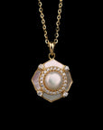 CUBIC PENDANT NECKLACE
