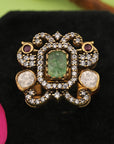 ANTIQUE VICTORIAN RING