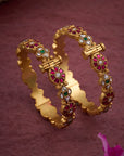 CRIMSON KUNDAN BANGLES