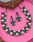 VINTAGE NECKLACE SET
