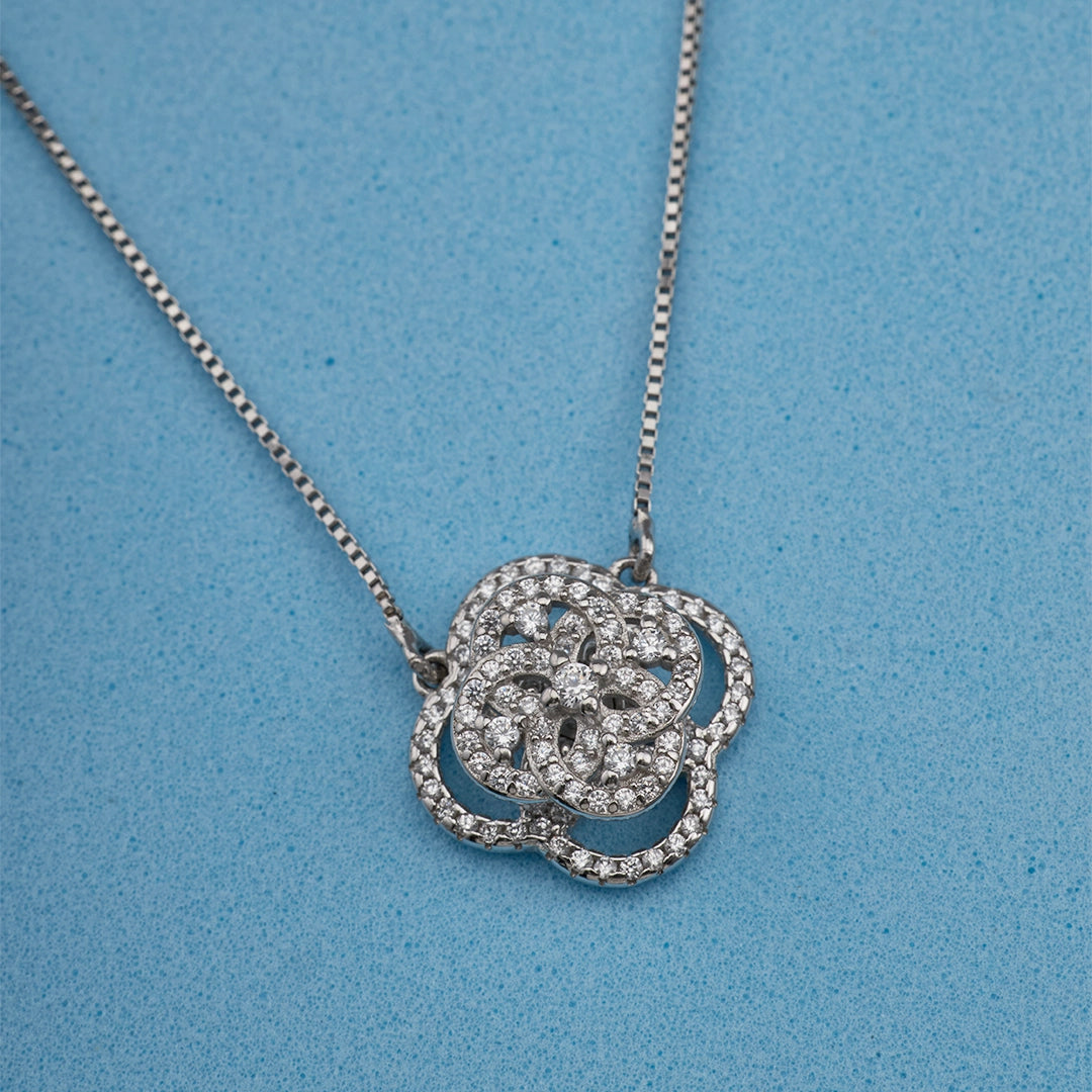 LUNA BLOSSOM SILVER PENDANT CHAIN