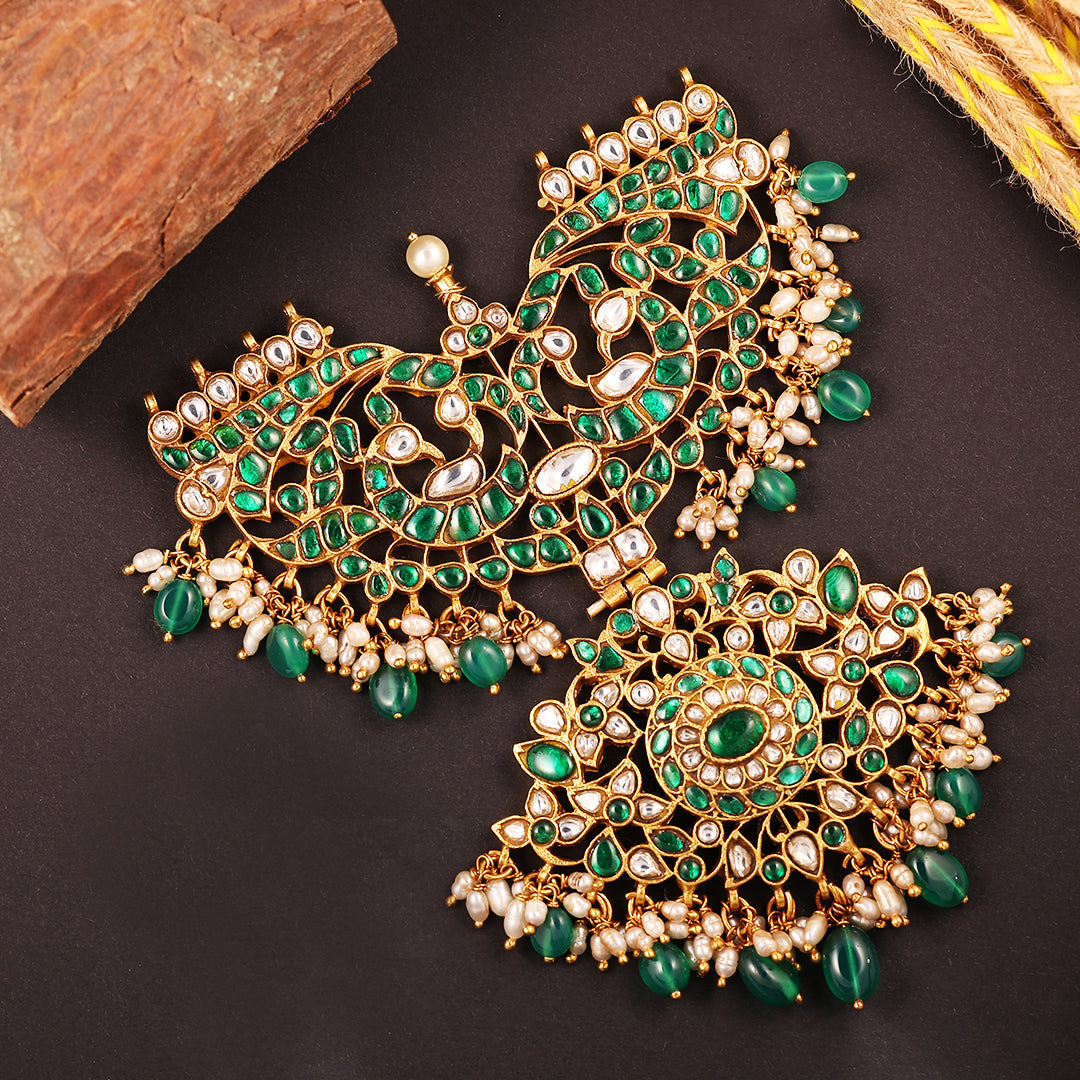 TRADITIONAL KUNDAN PENDANT