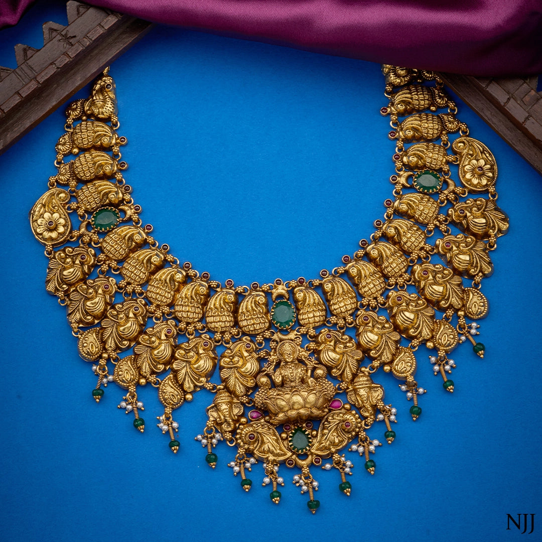SHUKA LAKSHMI HAARAM