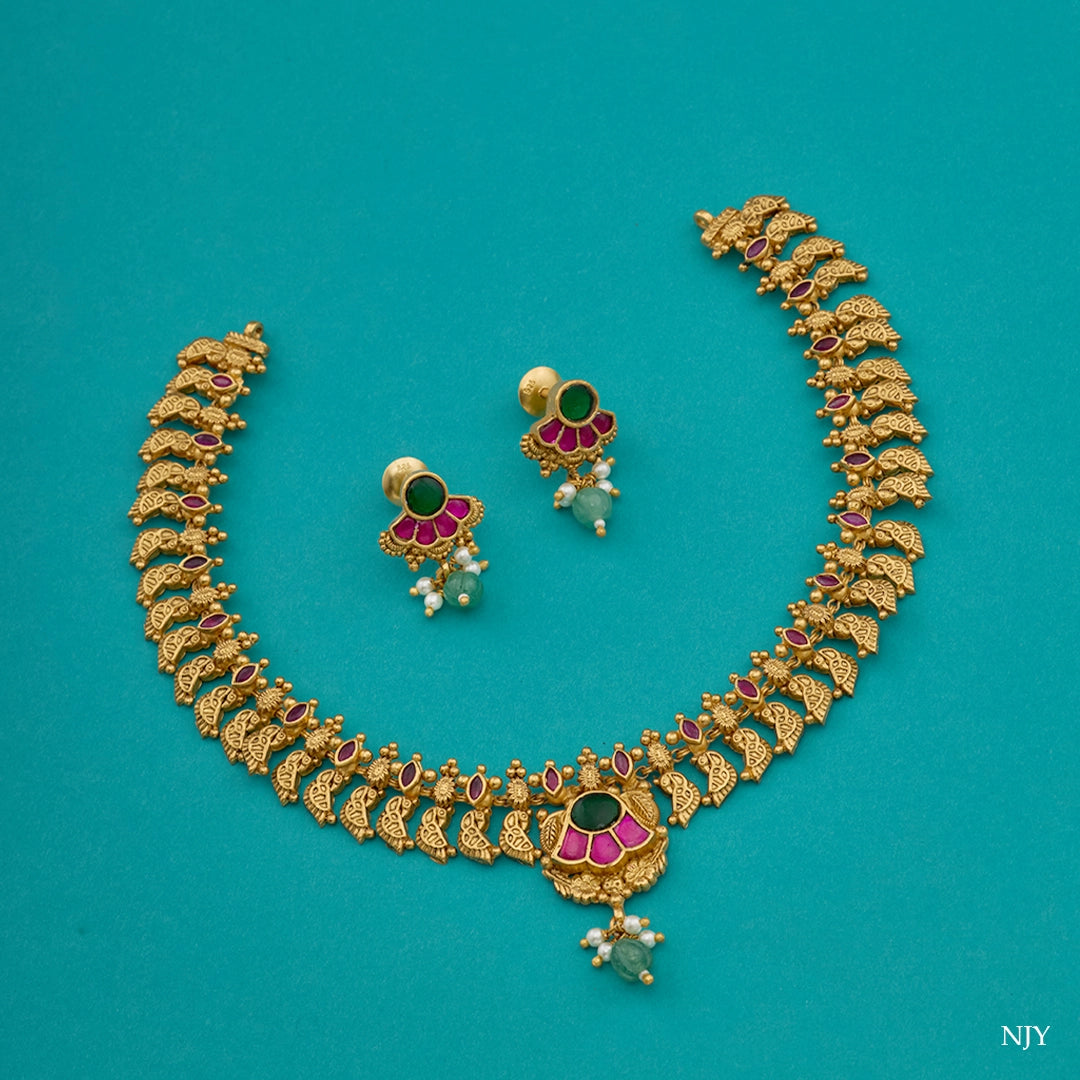 LEAF TEMPLE NECKLACE SET