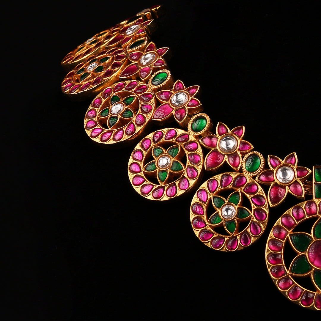 KUNDAN NECKLACE