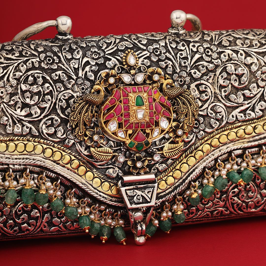 ANTIQUE KUNDAN ROYALE CLUTCH
