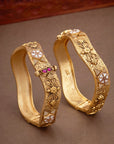 HERITAGE BLOOM BANGLES