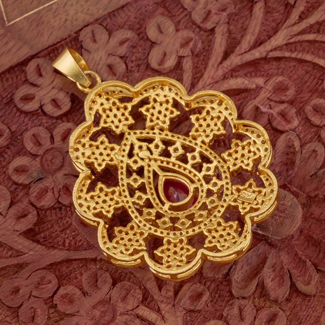 RUBY MAJESTY PENDANT