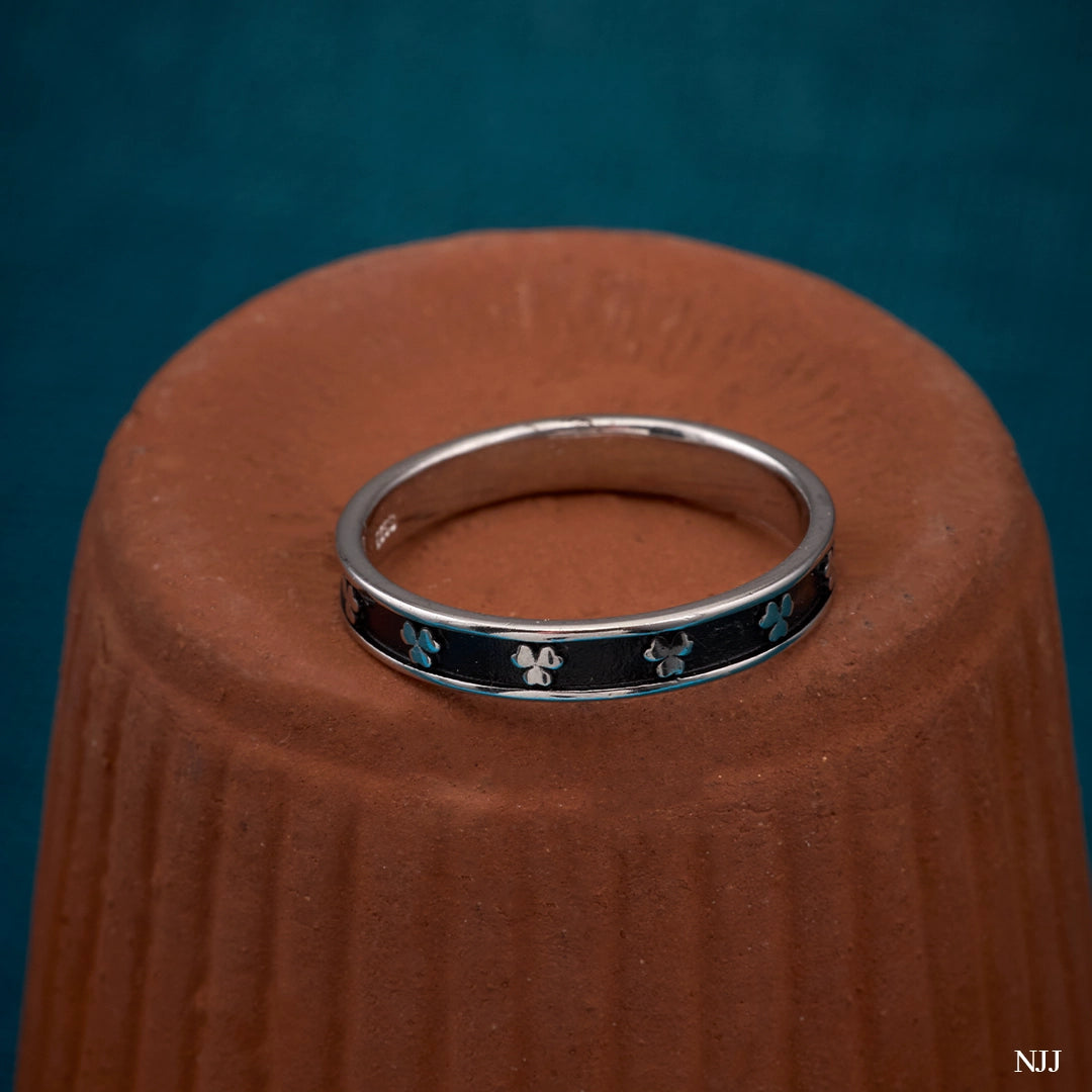 LUCKY CLOVER BAND