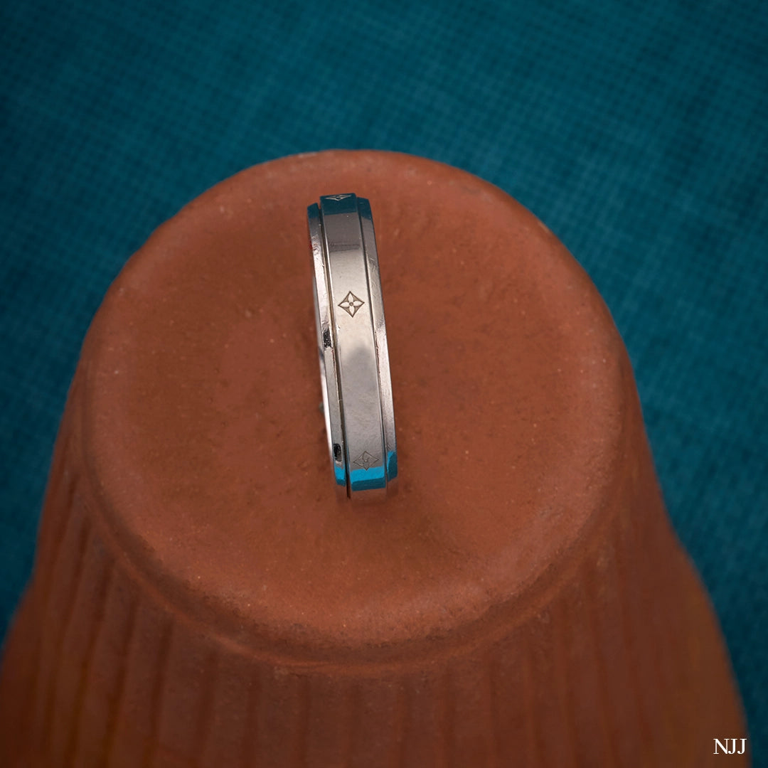 CREST FINGER BAND