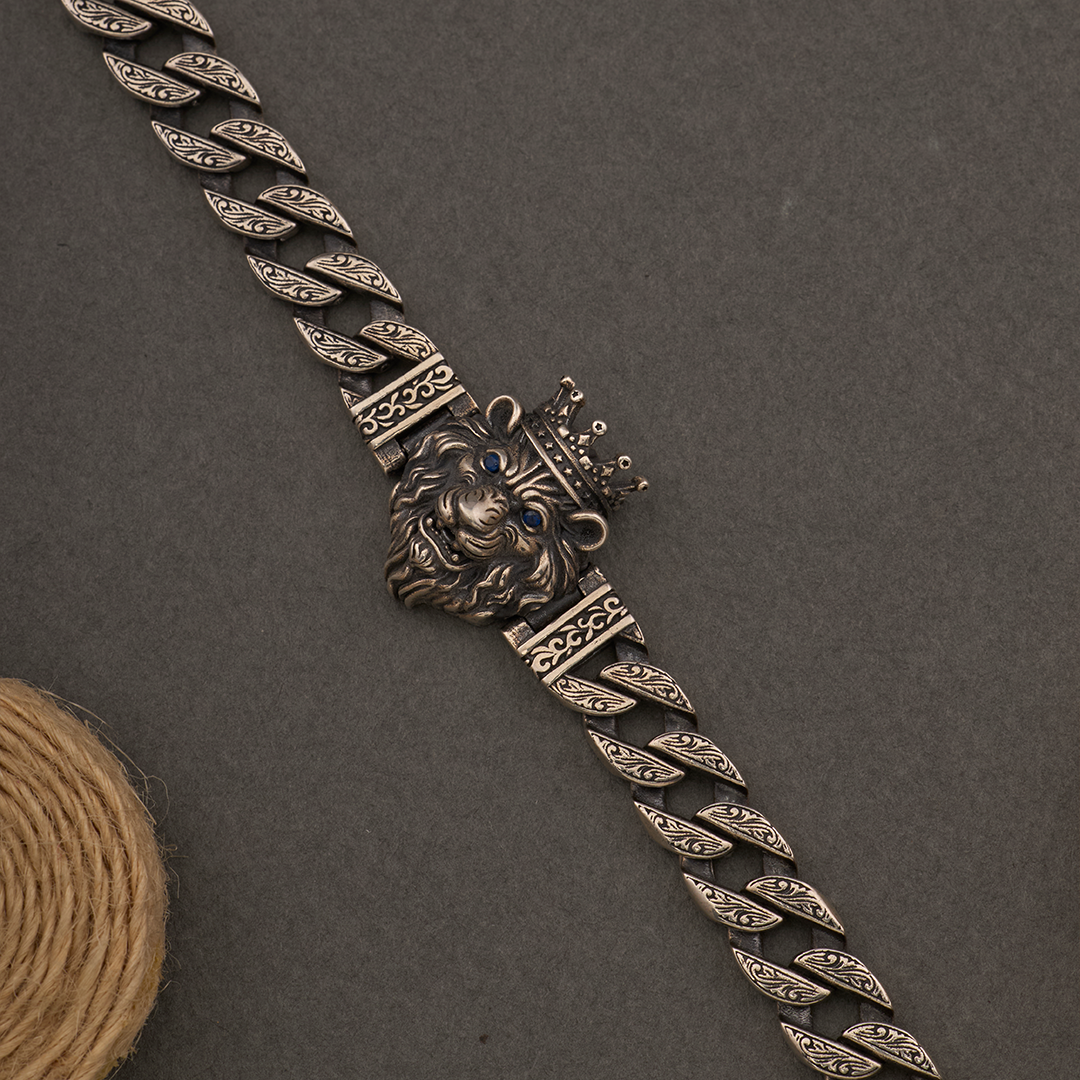 REGAL LION CROWN BRACELET