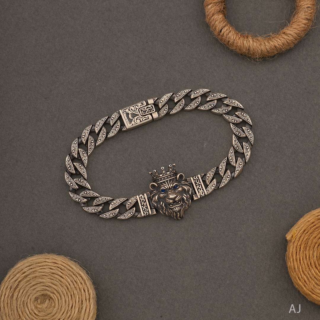 REGAL LION CROWN BRACELET
