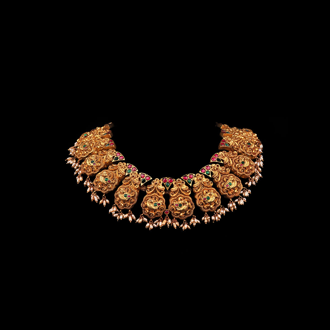 VINTAGE TRADITIONAL NECKLACE