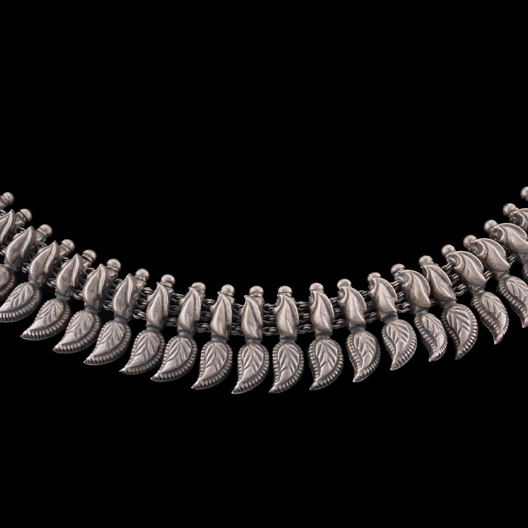 SILVER LEAF CASCADE NECKLACE