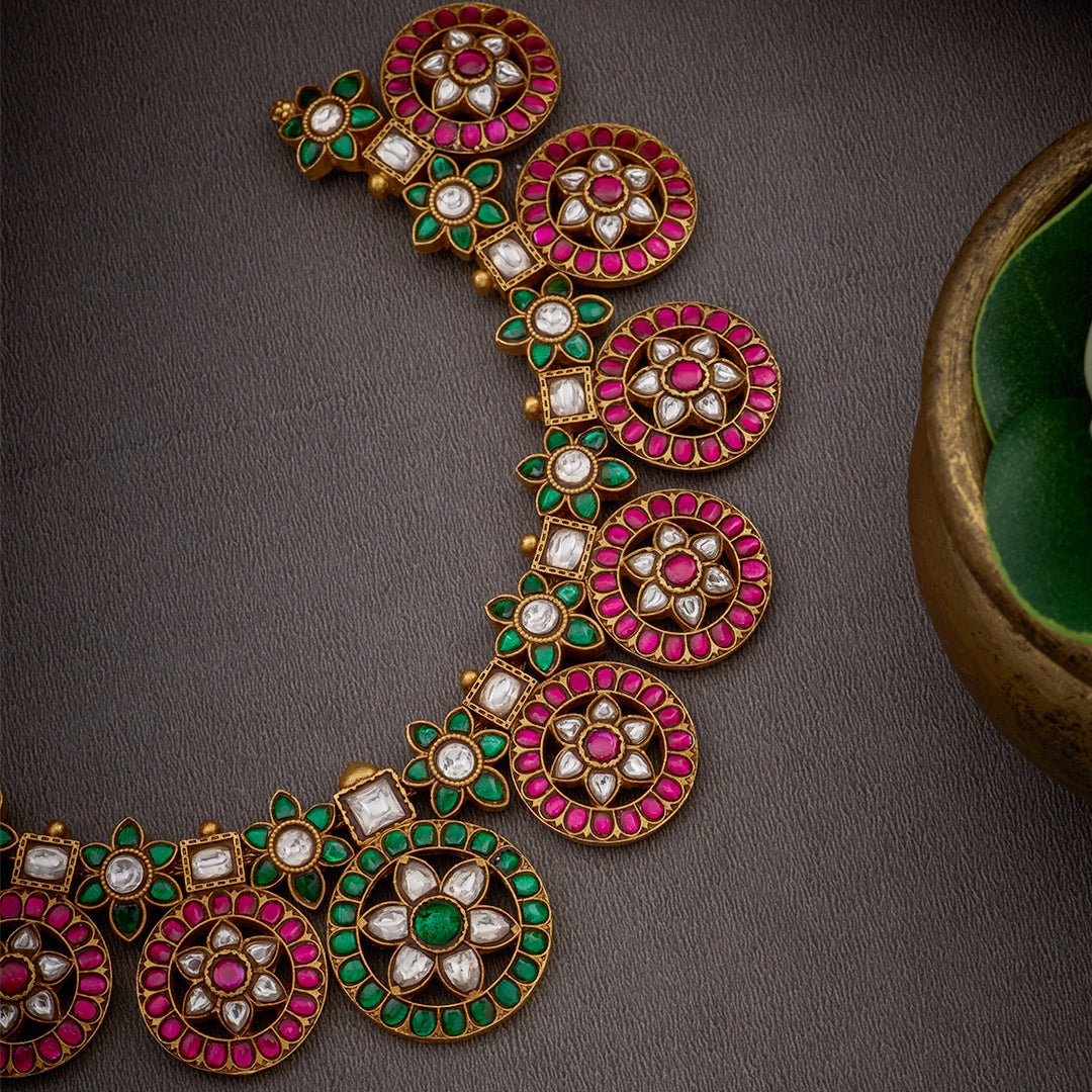 ROYAL KUNDAN BOTTU NECKLACE