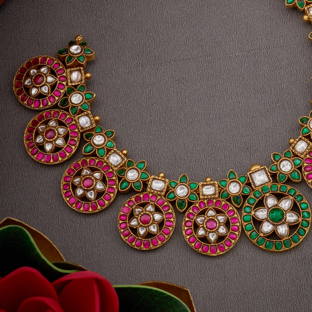 ROYAL KUNDAN BOTTU NECKLACE
