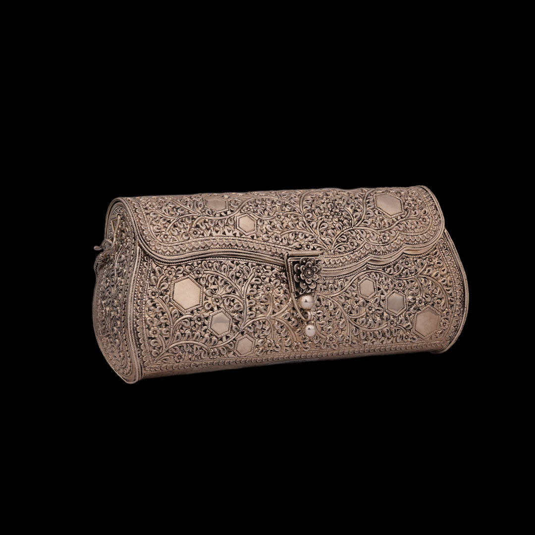 SILVER CLUTCH