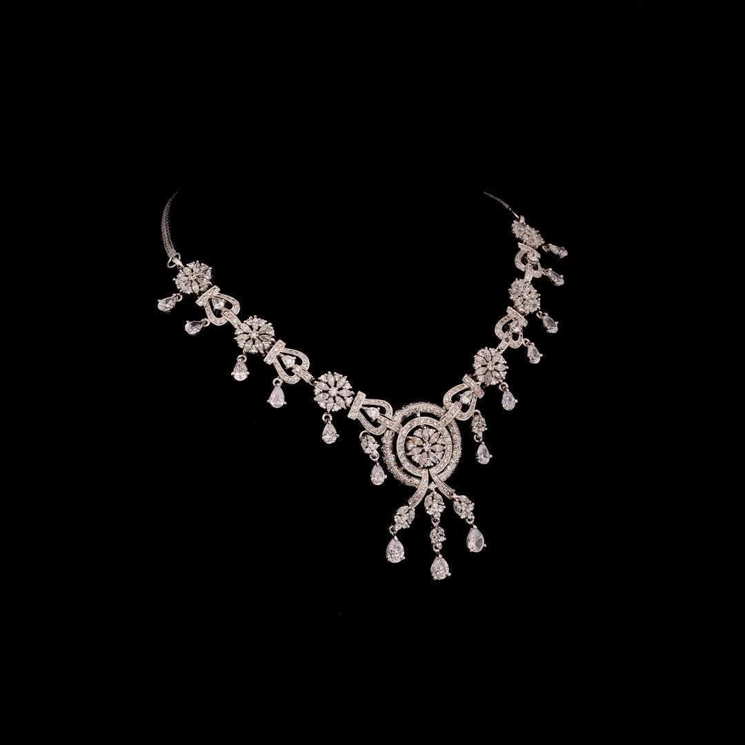 TRENDY ZIRCONIA NECKLACE WITH EARRINGS