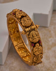 LAKSHMI CARVED BRIDAL BANGLES