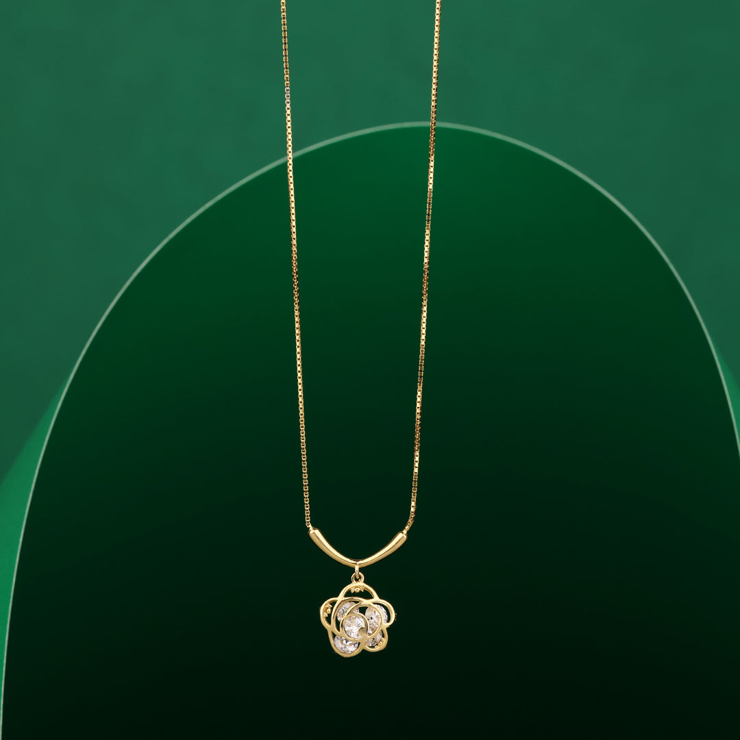 FLORAL PENDANT NECKLACE