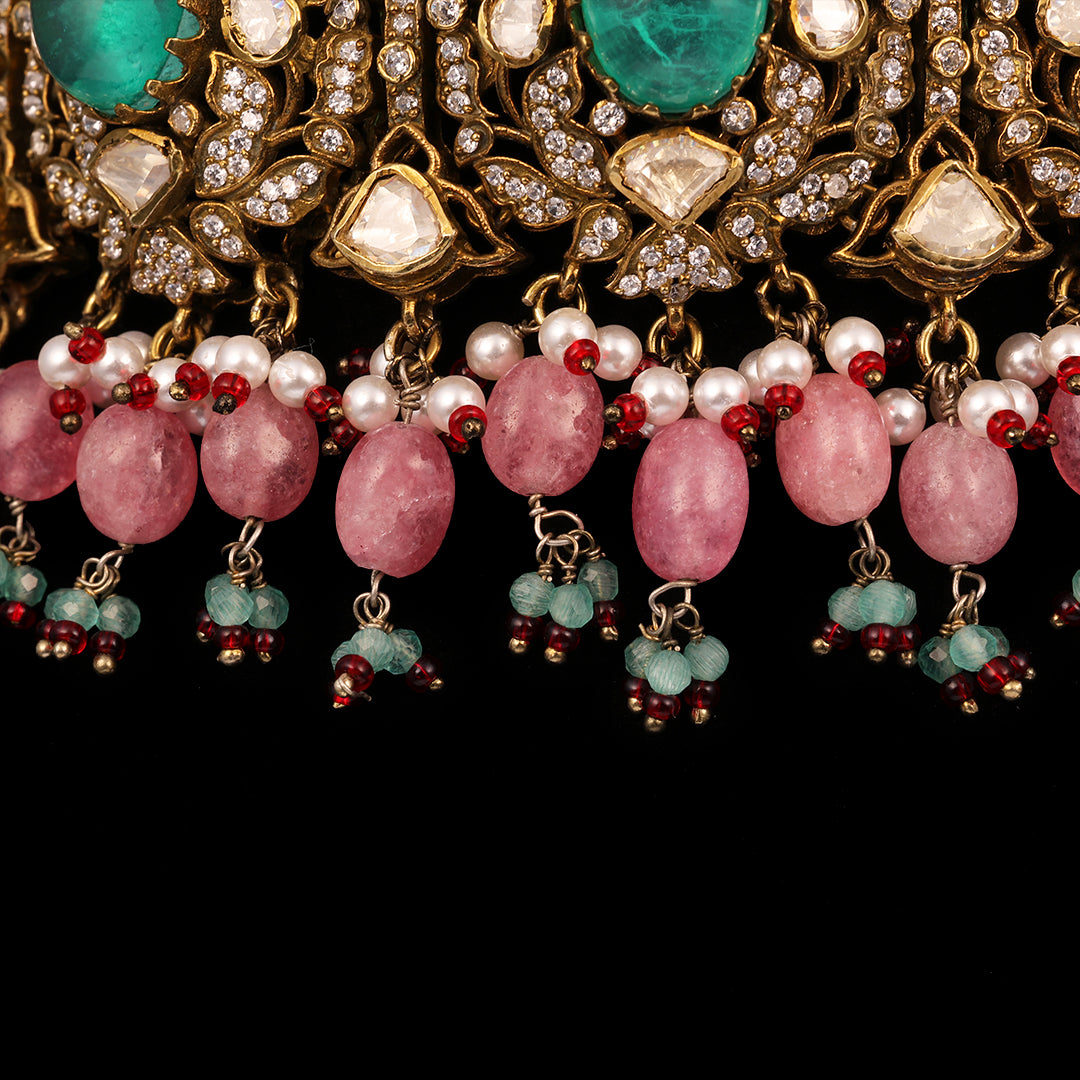 BEADS VICTORIAN CHOCKER