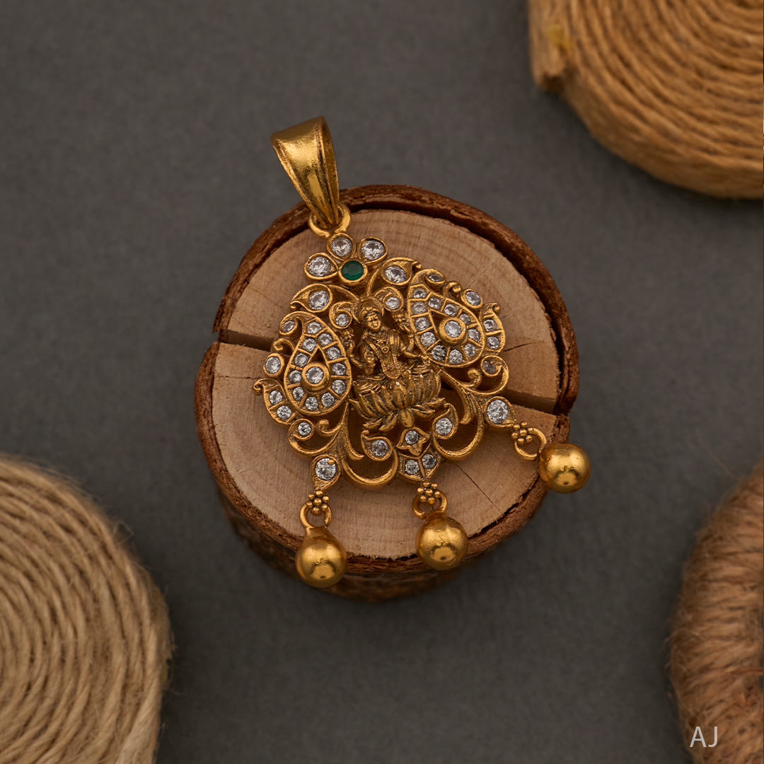 LAKSHMI AURA PENDANT
