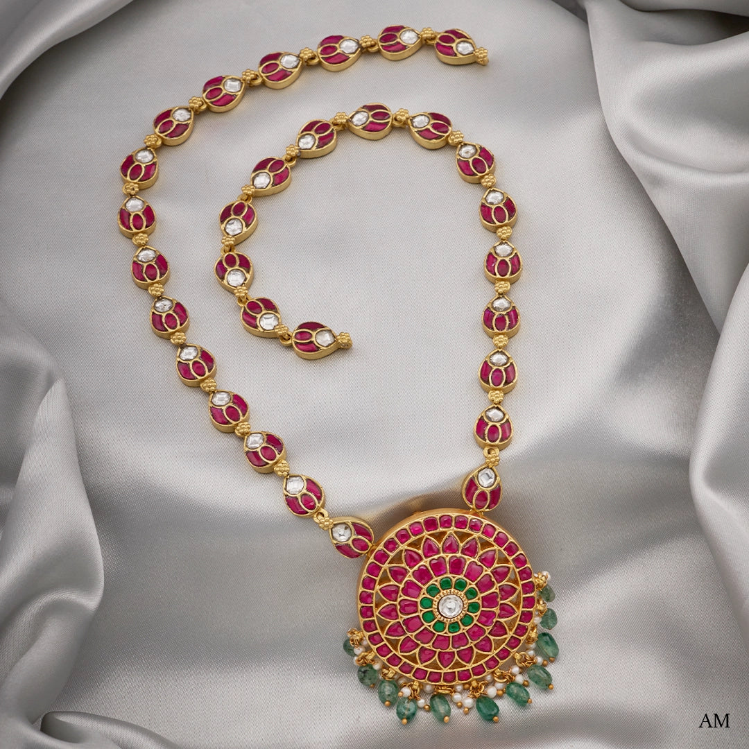 SOUTH INDIAN RUBY PENDANT NECKLACE