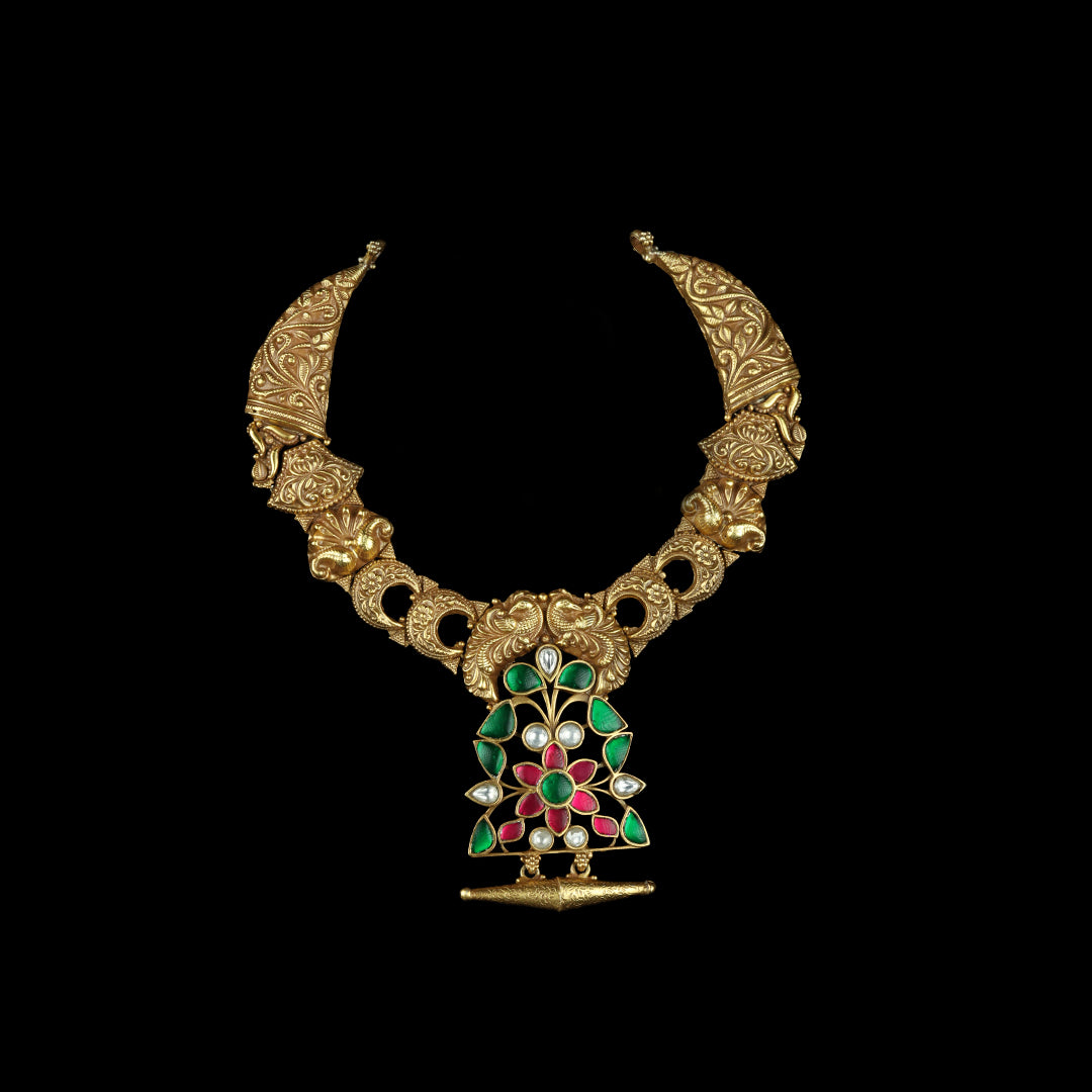 SILVER JADAU CHOKER WITH EARRINGS
