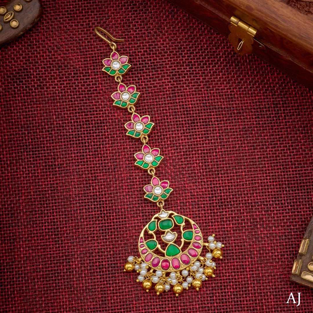 LOTUS KUNDAN PEARL MAANG TIKKA