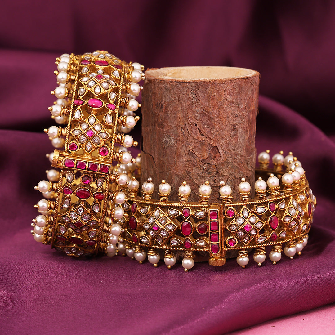 PEARL WITH KUNDAN BANGLES