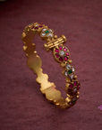 CRIMSON KUNDAN BANGLES