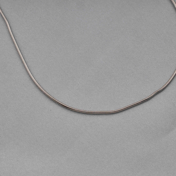 SILVER NECKCHAIN