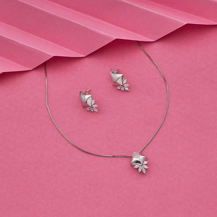 SILVER FLORAL EARRINGS WITH PENDANT